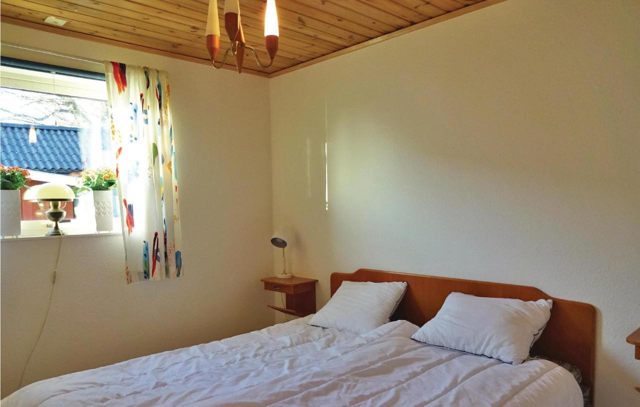 Awesome Home In Soelvesborg With House Sea View Kültér fotó